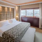 Nh Collection Finisterre Hotell