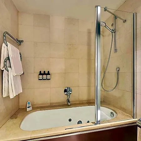 Nh Collection Finisterre 5*