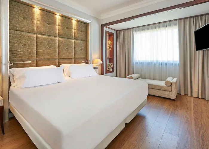 Отель Nh Collection Finisterre 5*